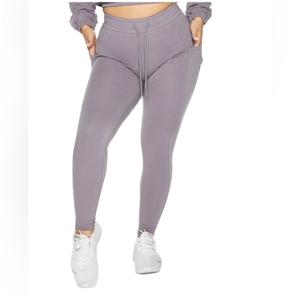 ILUS Women's‎ Lavender Joggers SZ M